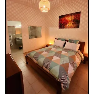 appartement-roussillon.fr-provencehotel.com/